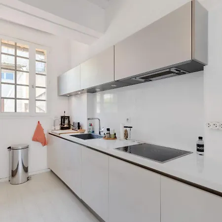 Apartment In Next To The Centre